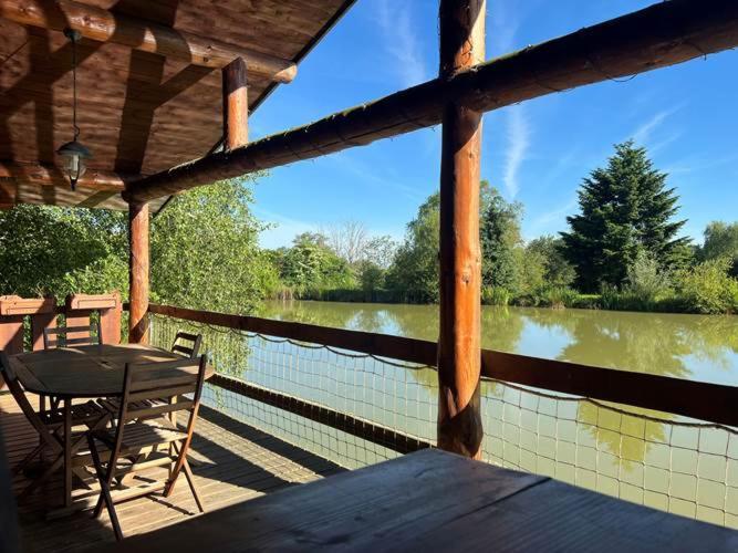 Le Domaine De La Vergnolle Roches  Стая снимка